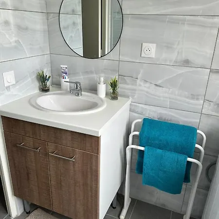 Appartement T2 Avec Jardin Au Calme,Parking Prive à Buchelay Extérieur photo